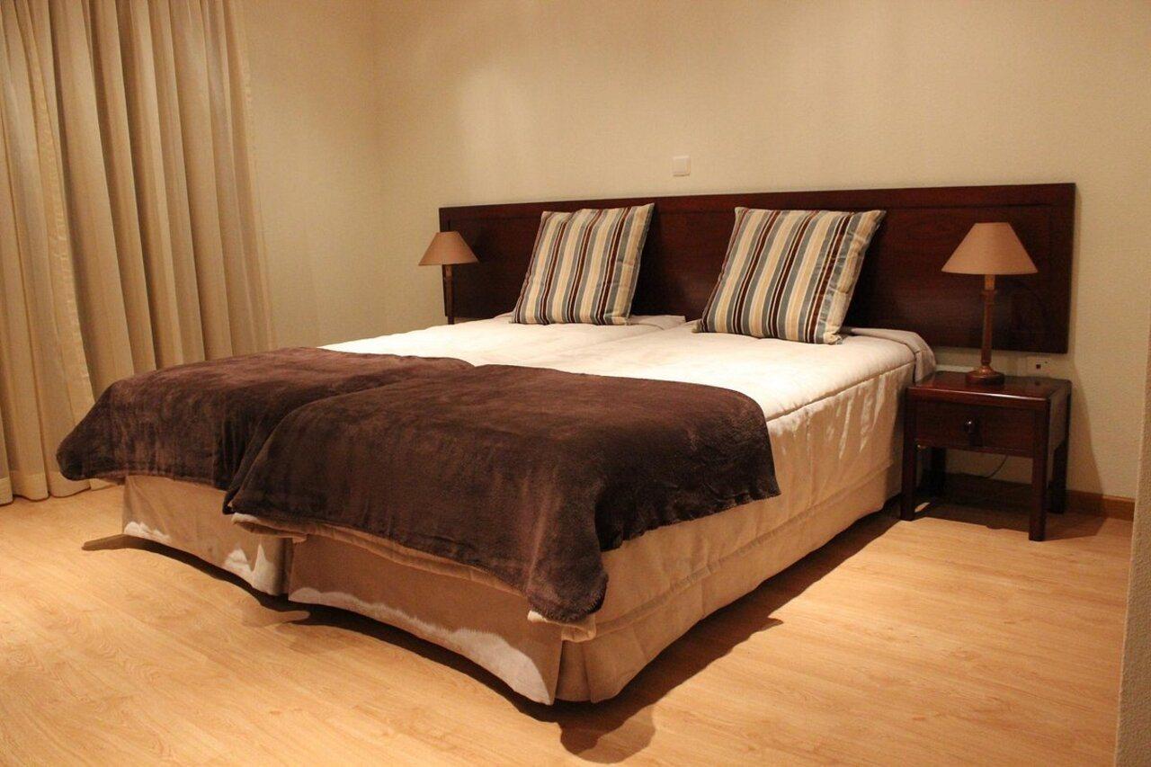 Residencial Farol Bed & Breakfast Ponta do Pargo Exterior photo